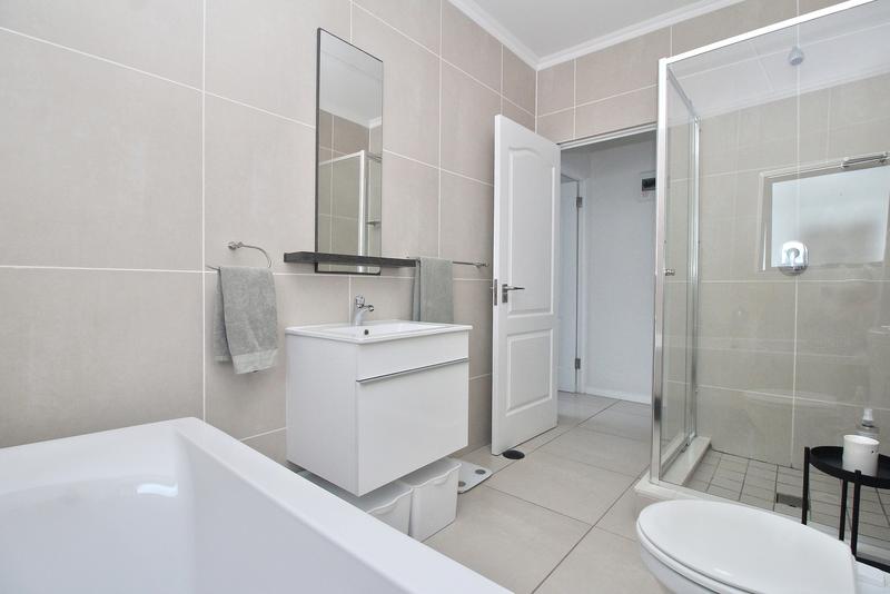 To Let 2 Bedroom Property for Rent in De Velde Western Cape